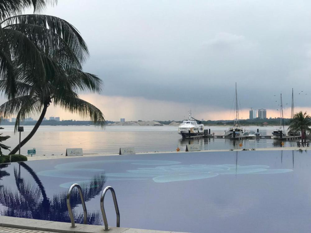 Cozy Home Country Garden At Dangabay Of Jb, Free Wifi And Streaming Johor Bahru Dış mekan fotoğraf