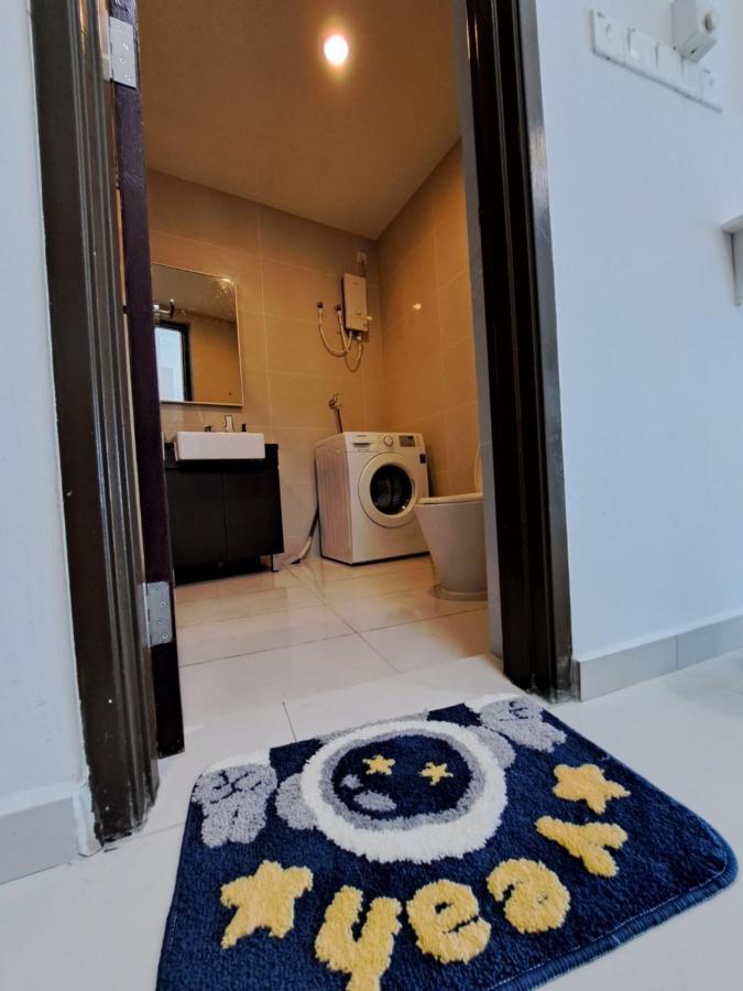 Cozy Home Country Garden At Dangabay Of Jb, Free Wifi And Streaming Johor Bahru Dış mekan fotoğraf